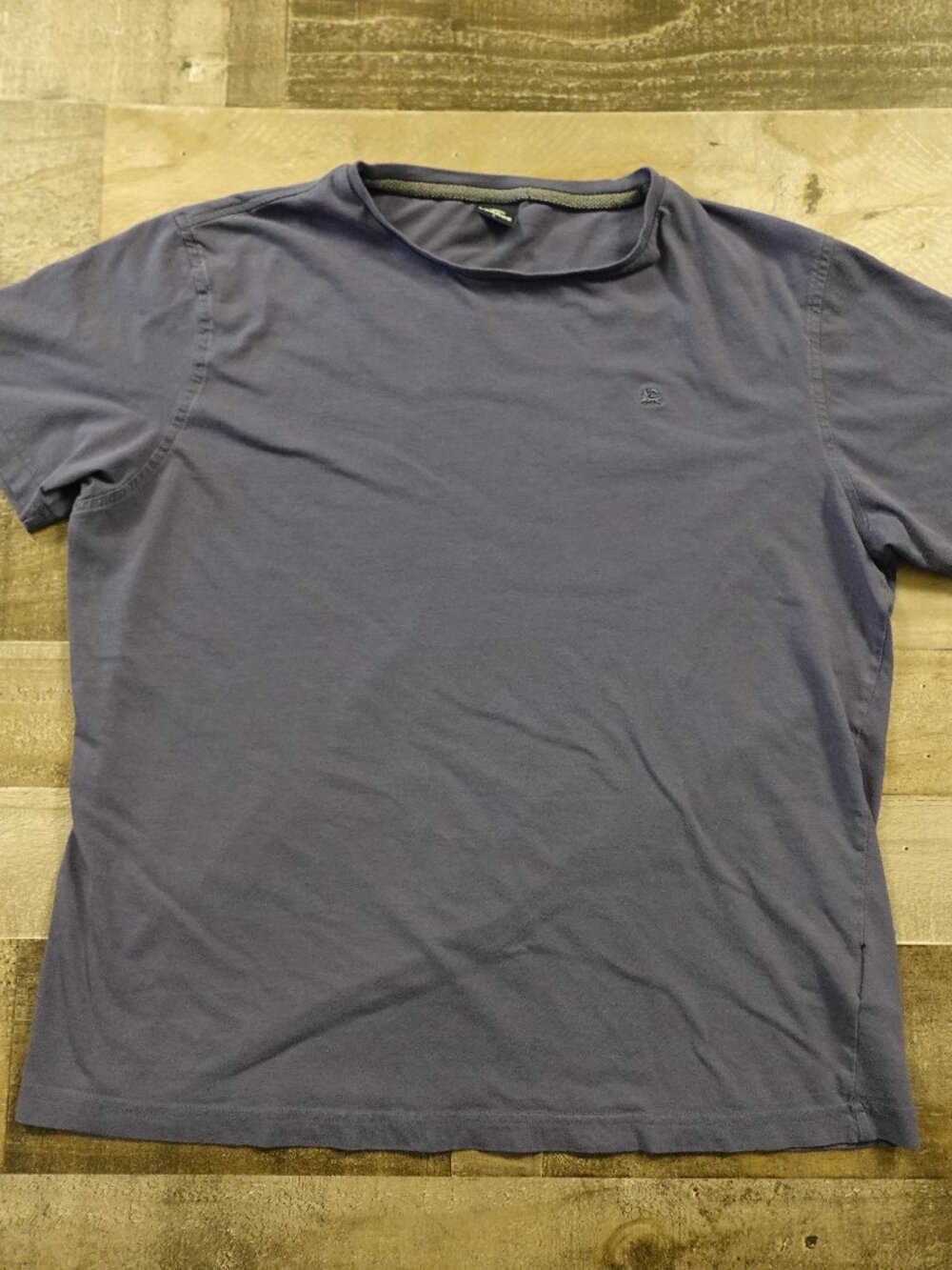 Lerros Short Sleeve T-Shirt Men’s Large‎ Dusty Purple Minimal Logo Casual